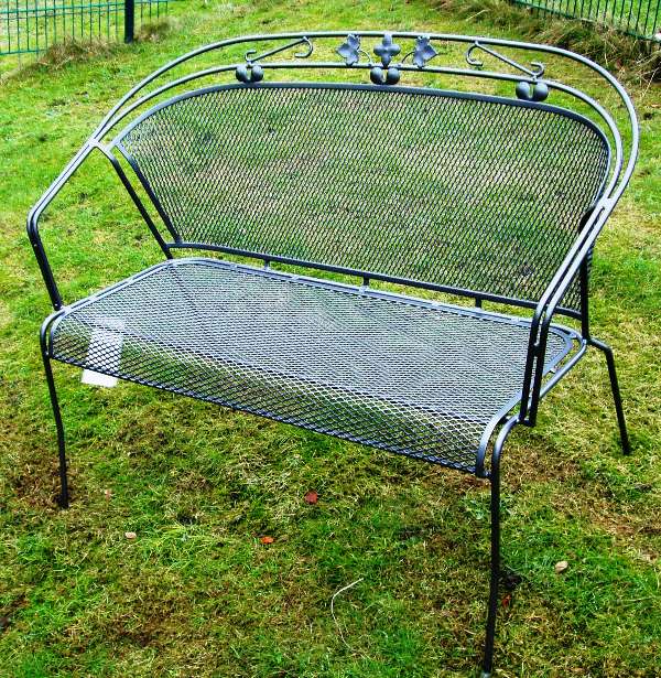 ROYAL GARDEN EISENBANK BANK ELEGANCE+AUFLAGE CHICA MWH* | eBay