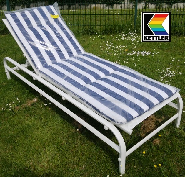 KETTLER GARTENLIEGE ALU PLUS CLASSIC LIEGE WEISS + AUFLAGE BLAUWEISS